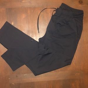 lululemon athletica on the fly pant